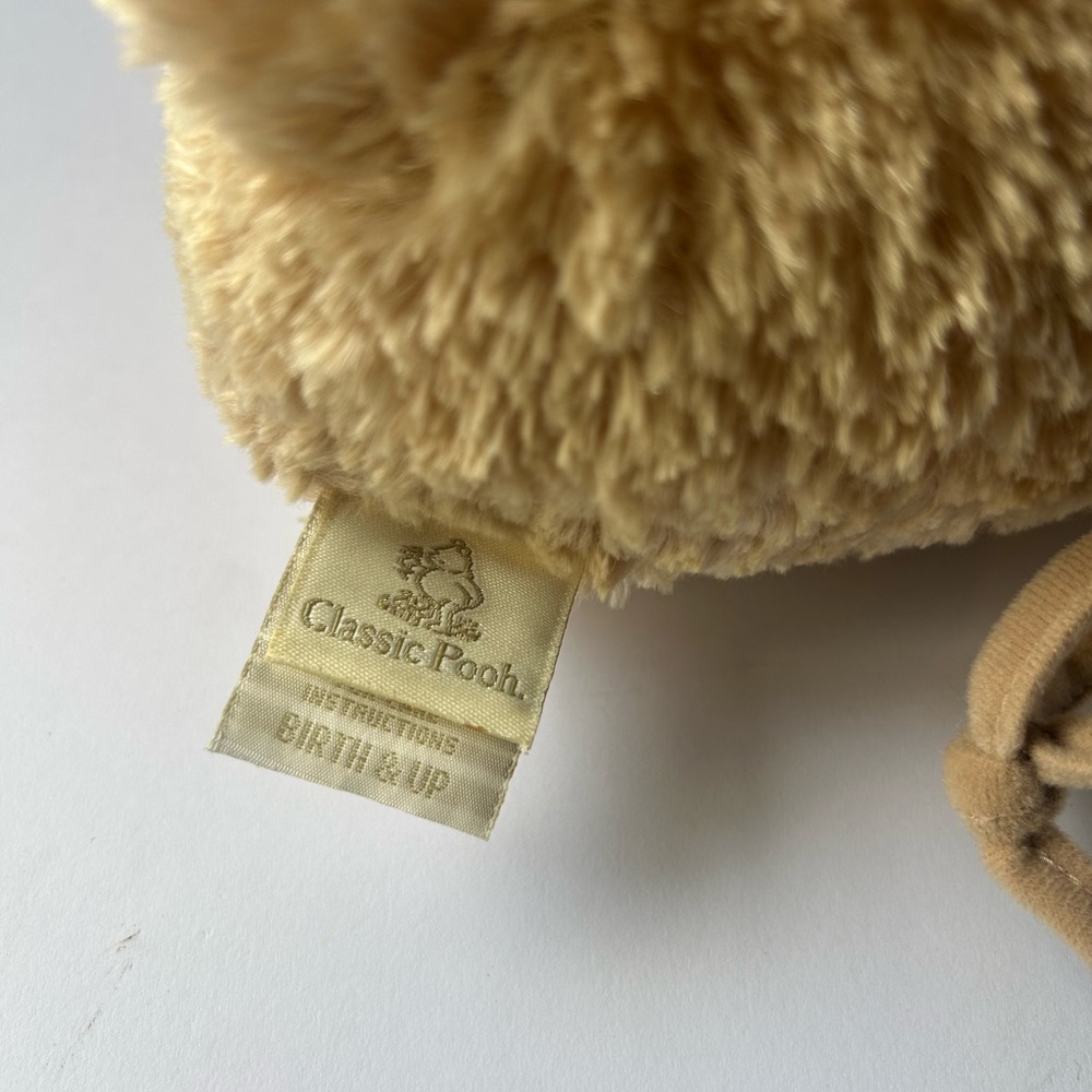 Pooh Musical Plush Rattle - Picture 8 of 9